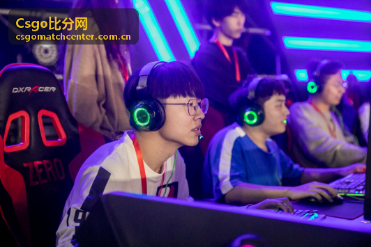 Csgo比分网电竞赛事实时数据背景